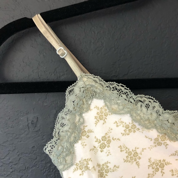 Heritage camisole w/ floral pattern & lace - Small - Picture 4 of 4